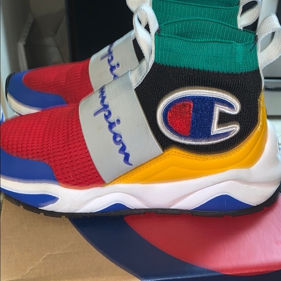 Champion Primary Color Size 4y - Picture 2 of 8